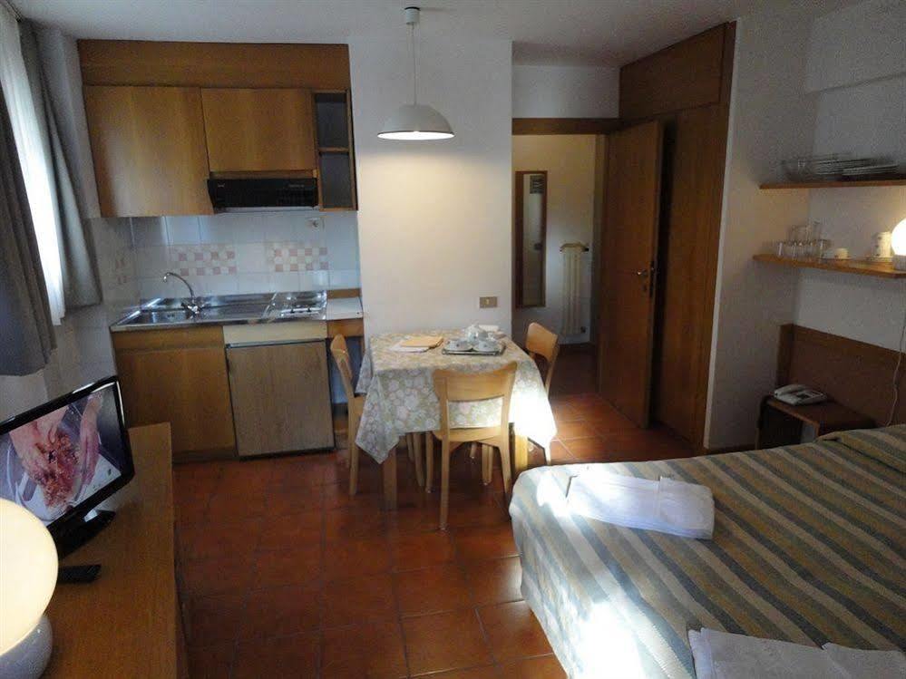 Appartamenti Corte Residence Borca di Cadore Buitenkant foto